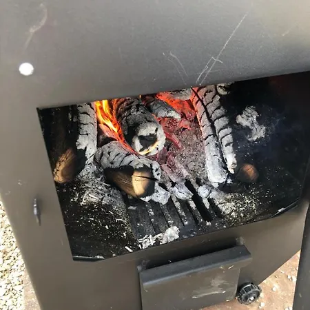 Couette-café Tiny House Et Bain Nordique à La Ferme